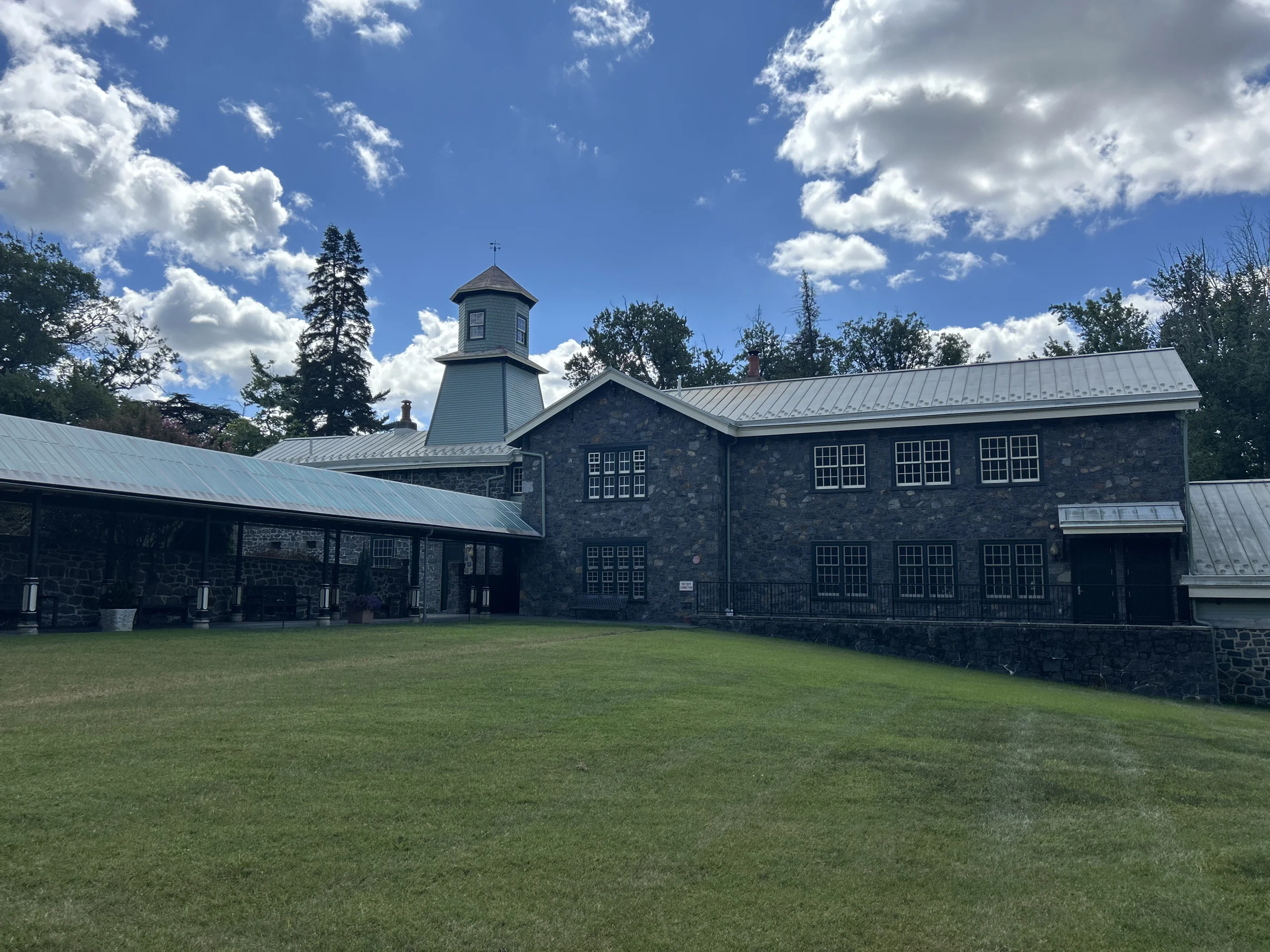 Historic Rockwood Carriage House wedding and event venue in Wilmington, Delaware